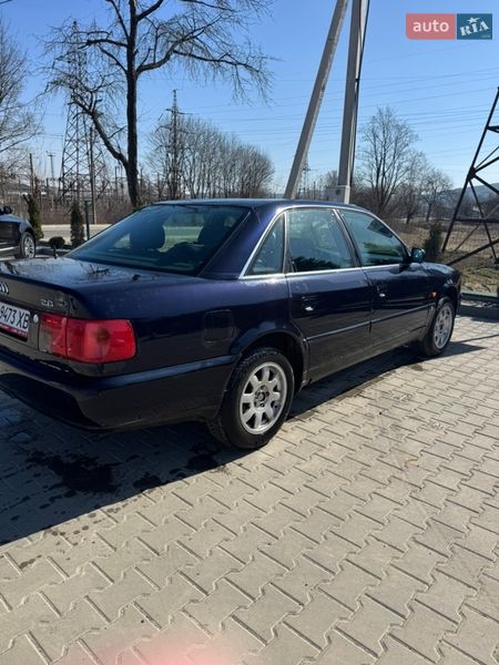 Седан Audi A6 1996 в Старом Самборе