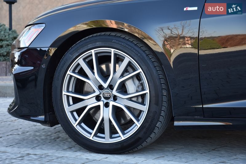 Седан Audi A6 2023 в Львове