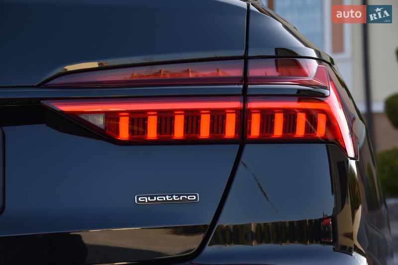 Седан Audi A6 2023 в Львове