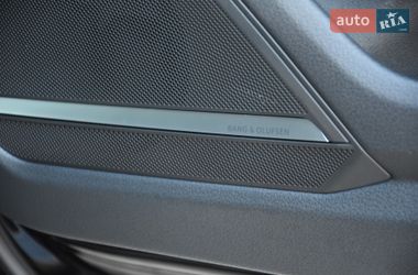 Седан Audi A6 2023 в Львове