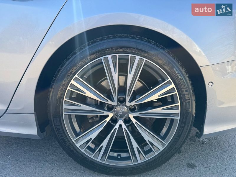Седан Audi A6 2019 в Виннице
