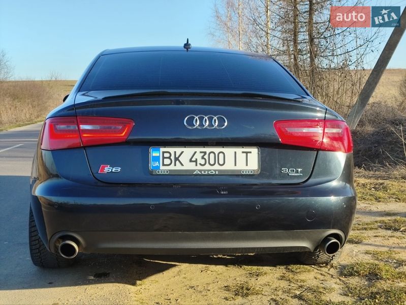 Седан Audi A6 2013 в Новояворівську