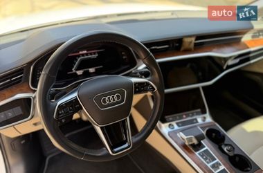 Седан Audi A6 2022 в Львове
