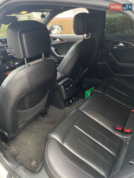Седан Audi A6 2015 в Долині