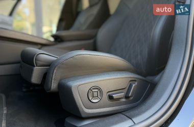 Седан Audi A6 2025 в Львове