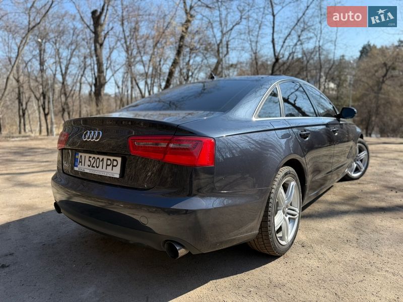 Седан Audi A6 2014 в Киеве