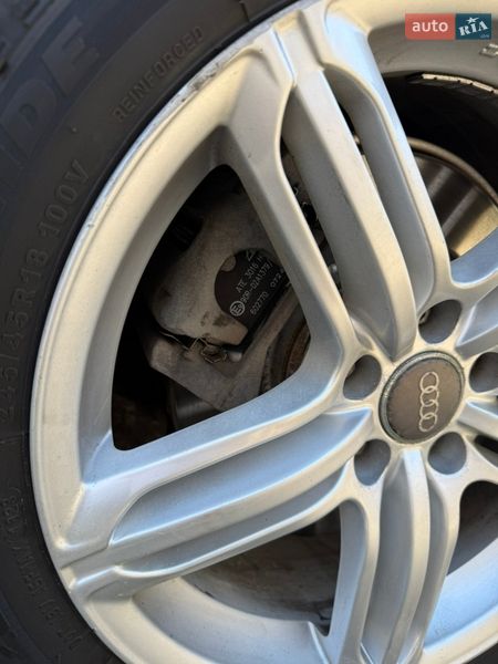 Седан Audi A6 2014 в Киеве