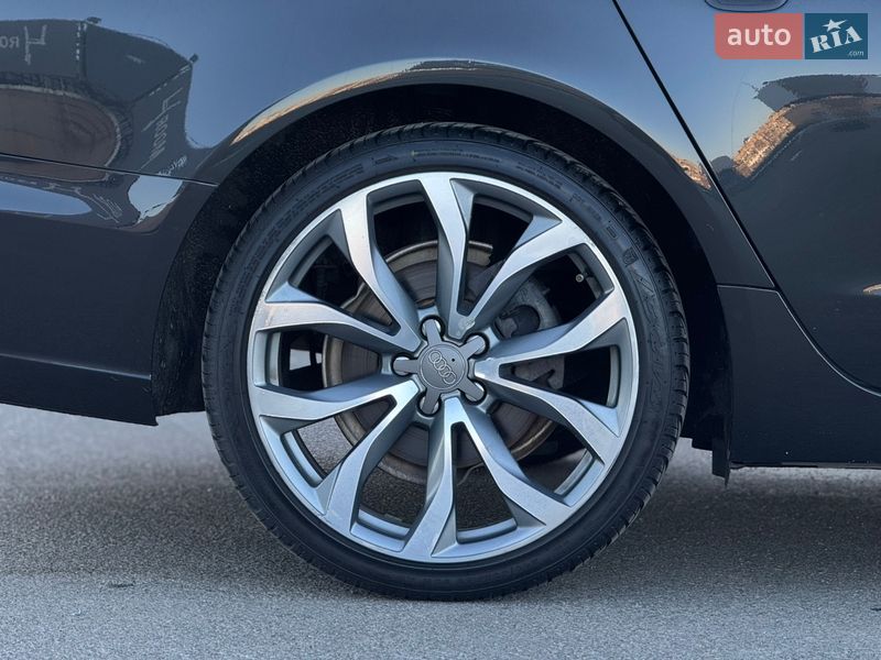 Седан Audi A6 2013 в Киеве