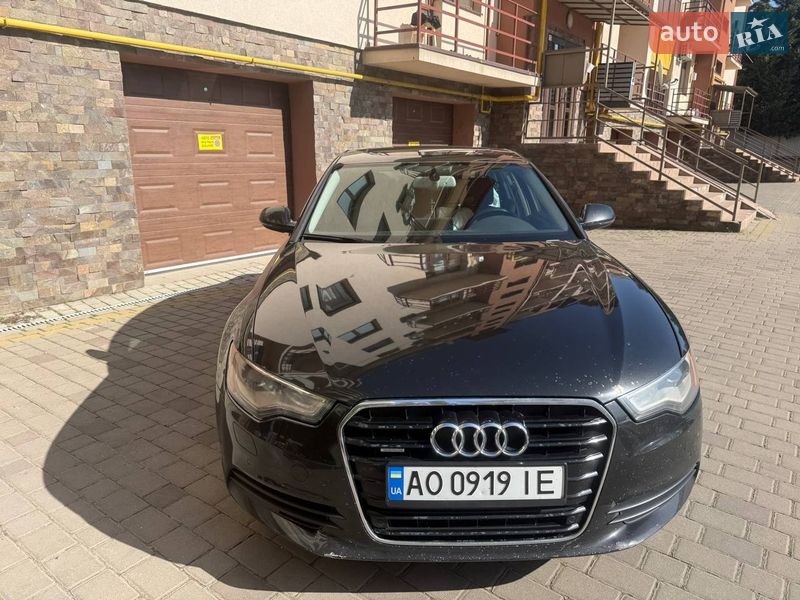Седан Audi A6 2012 в Ужгороде