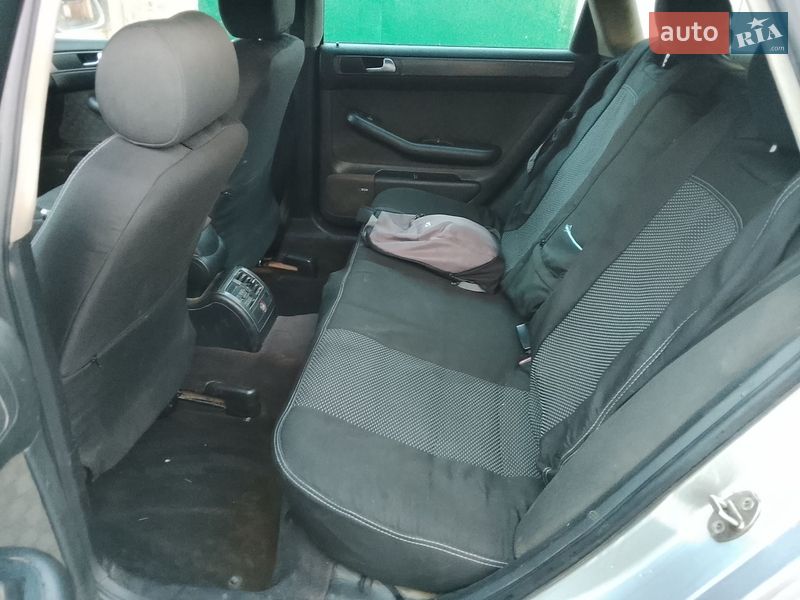 Универсал Audi A6 2002 в Умани