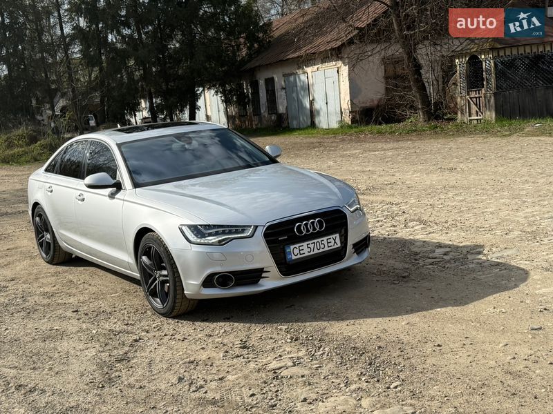 Седан Audi A6 2013 в Сторожинце