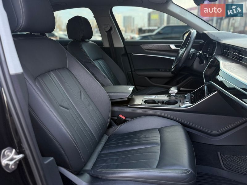 Седан Audi A6 2018 в Киеве