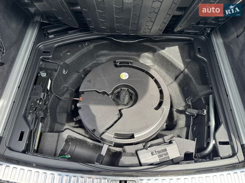 Универсал Audi A6 2019 в Киеве