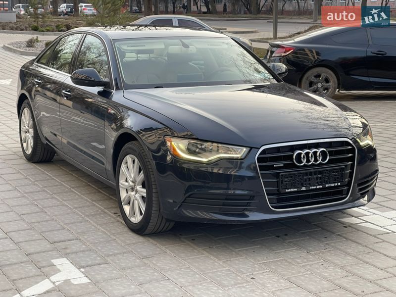 Седан Audi A6 2013 в Ровно
