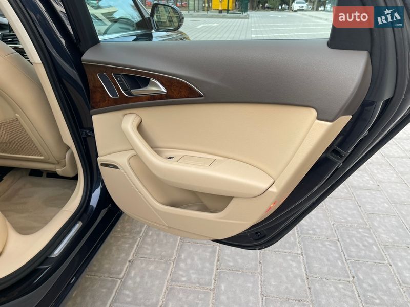 Седан Audi A6 2013 в Ровно