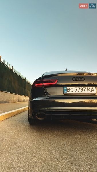Седан Audi A6 2016 в Киеве