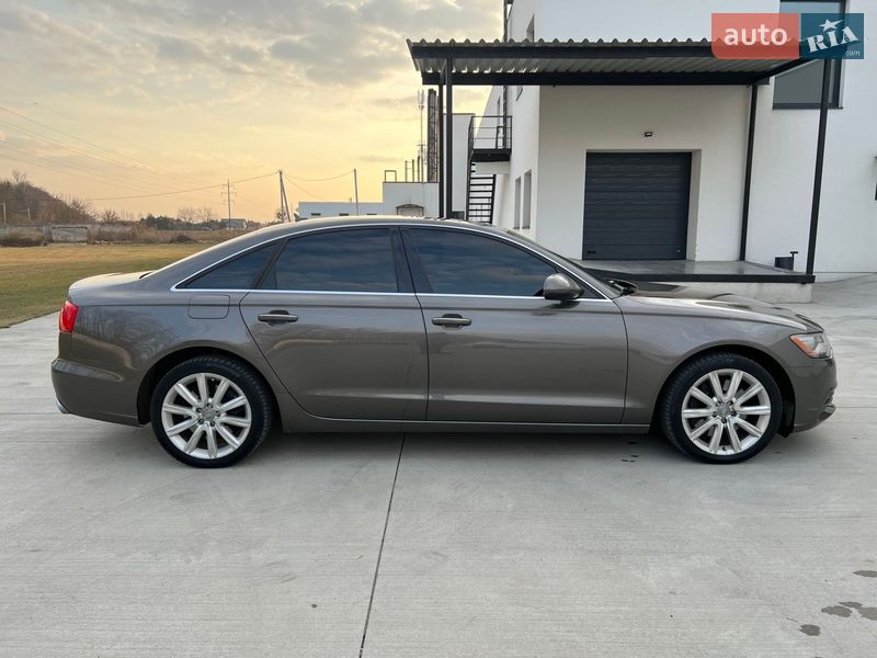 Седан Audi A6 2014 в Луцке
