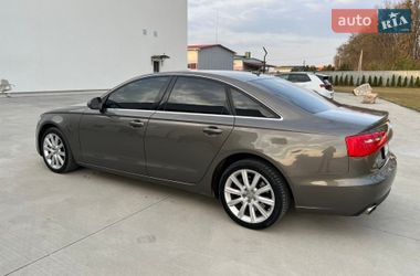 Седан Audi A6 2014 в Луцке