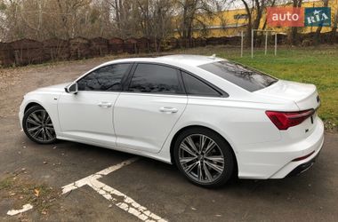 Седан Audi A6 2018 в Киеве