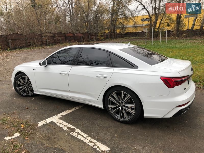 Седан Audi A6 2018 в Киеве