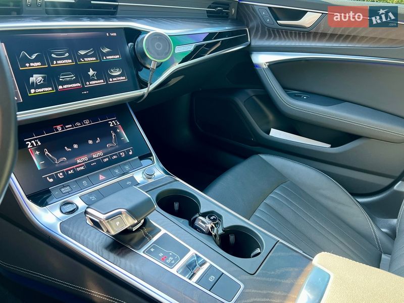 Седан Audi A6 2020 в Киеве