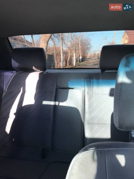 Седан Audi A6 1995 в Шполі