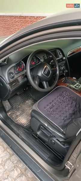 Седан Audi A6 2004 в Кременце