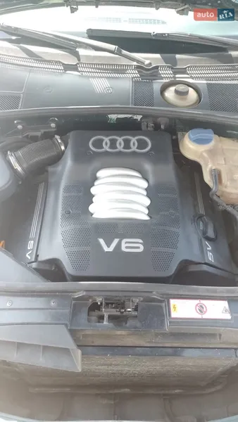 Audi A6 1997 VIN WAUZZZ4BZWN005375 фото оголошення 2 з 52