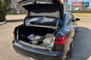 Седан Audi A6 2020 в Ровно