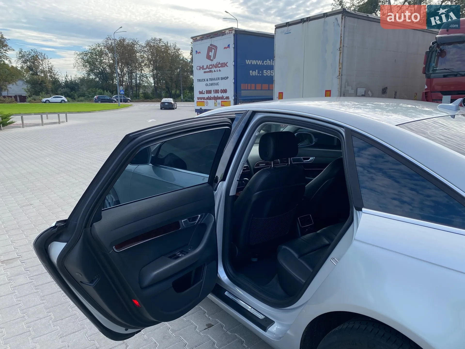 Audi A6 2010 VIN WAUFGAFB6AN076537 фото оголошення 11 з 26