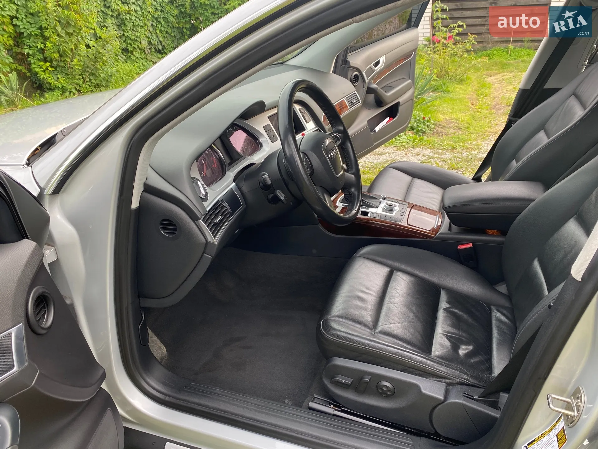 Audi A6 2010 VIN WAUFGAFB6AN076537 фото оголошення 18 з 26