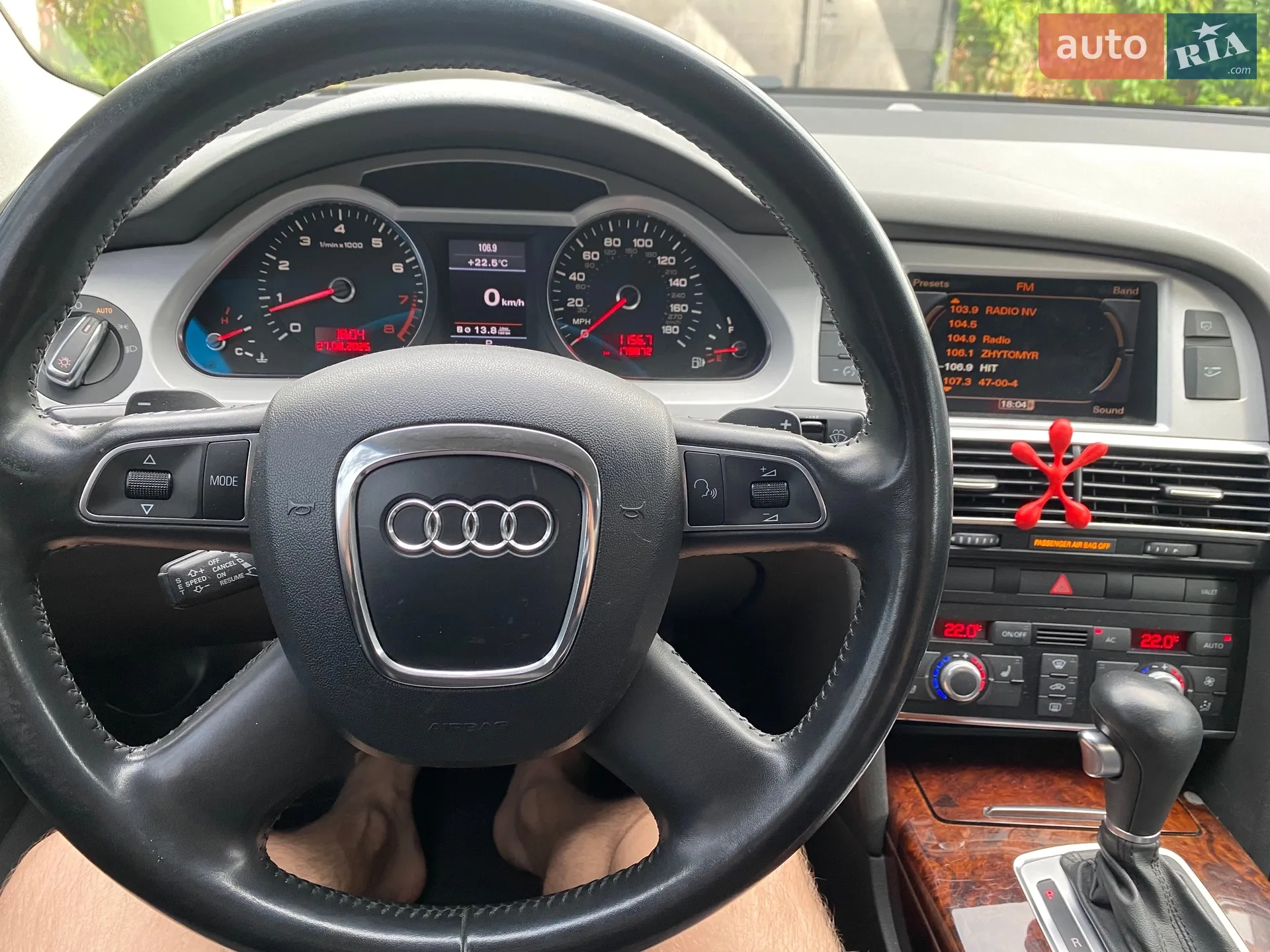 2010 Audi A6 - мініатюра 20
