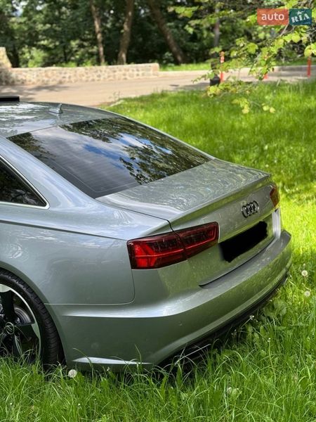 Седан Audi A6 2015 в Киеве