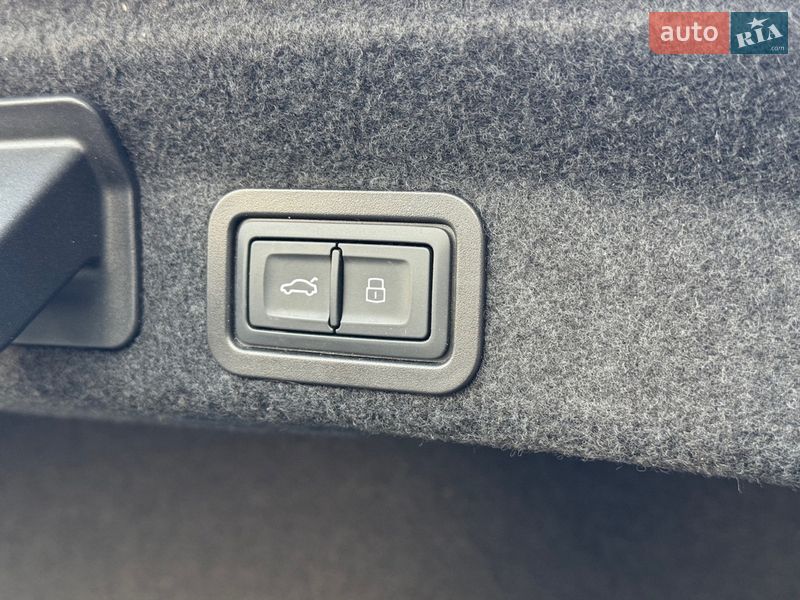 Седан Audi A6 2023 в Києві