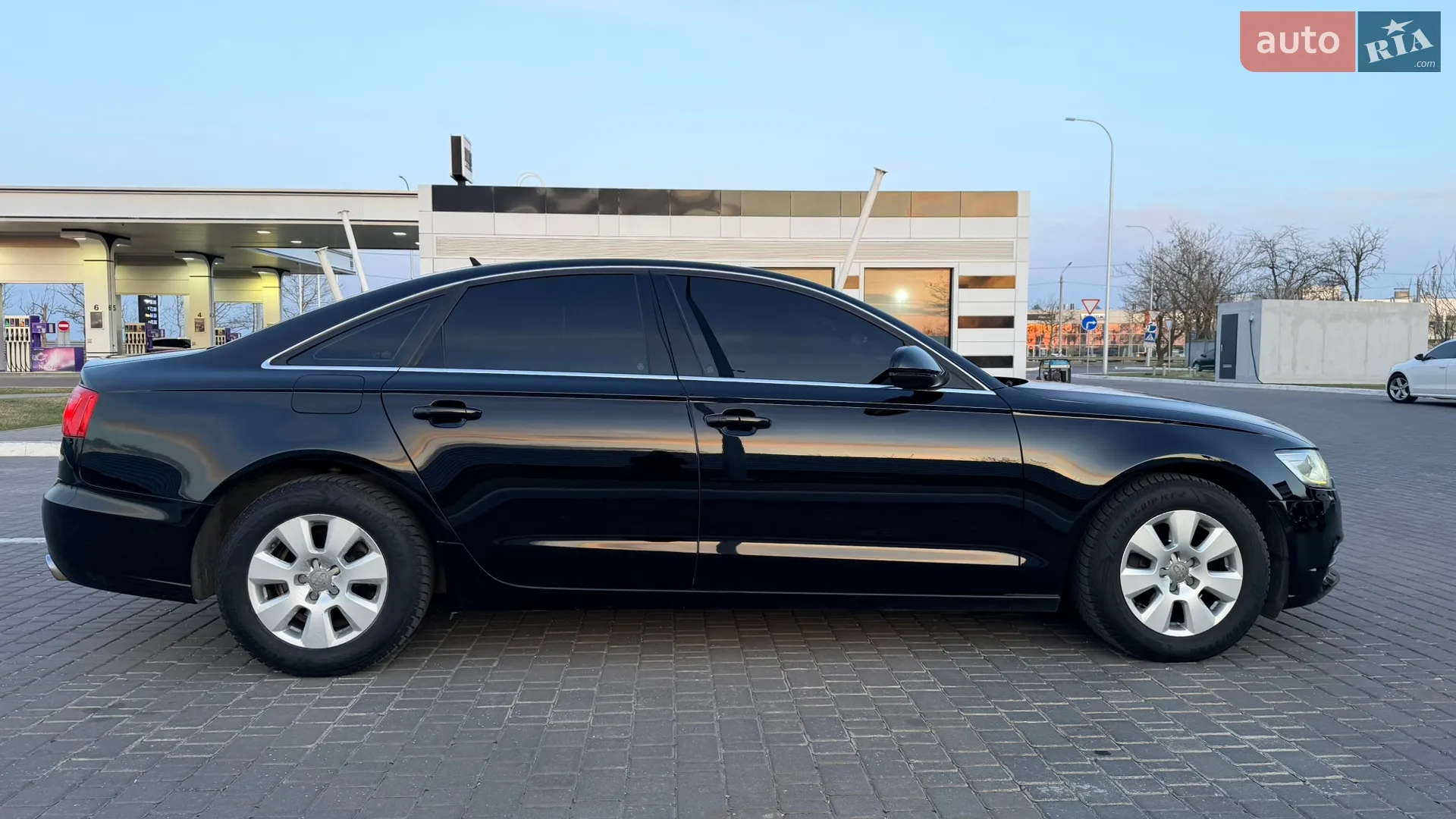 2011 Audi A6 - мініатюра 8