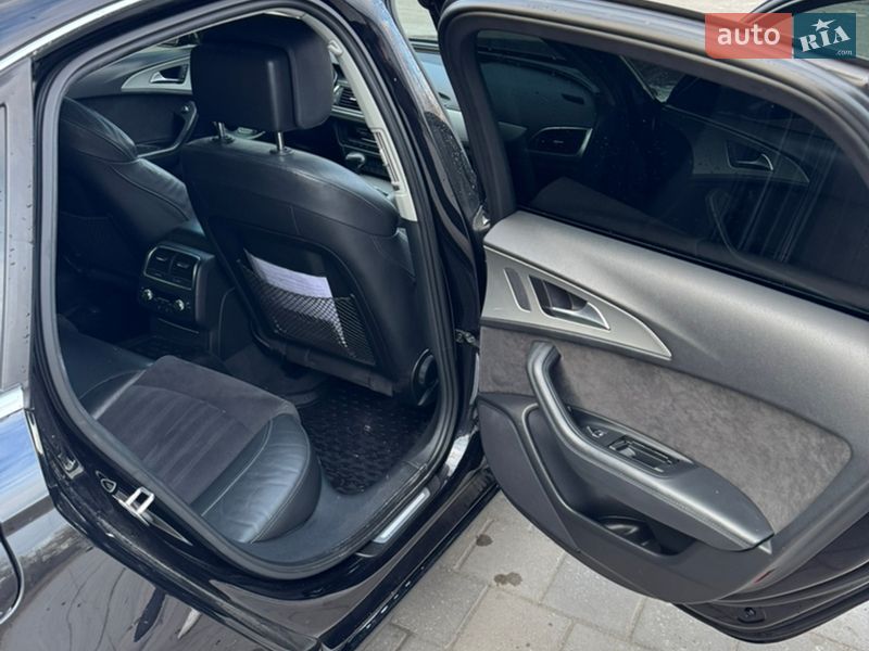 Седан Audi A6 2014 в Киеве