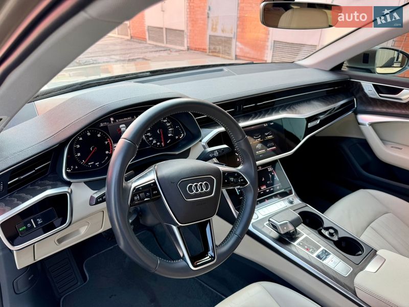 Седан Audi A6 2019 в Киеве