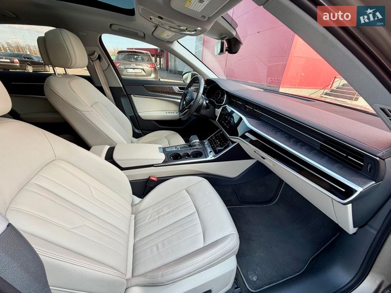 Седан Audi A6 2019 в Киеве