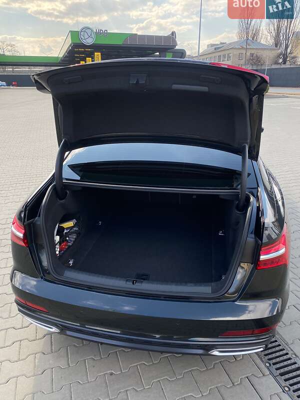 Седан Audi A6 2019 в Броварах