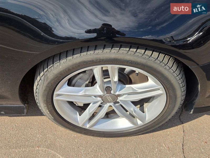 Седан Audi A6 2017 в Киеве