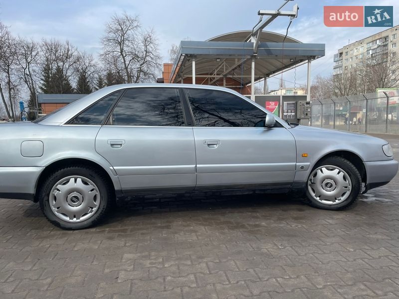 Седан Audi A6 1996 в Шостке