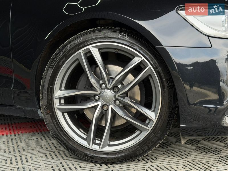 Седан Audi A6 2012 в Тячеві