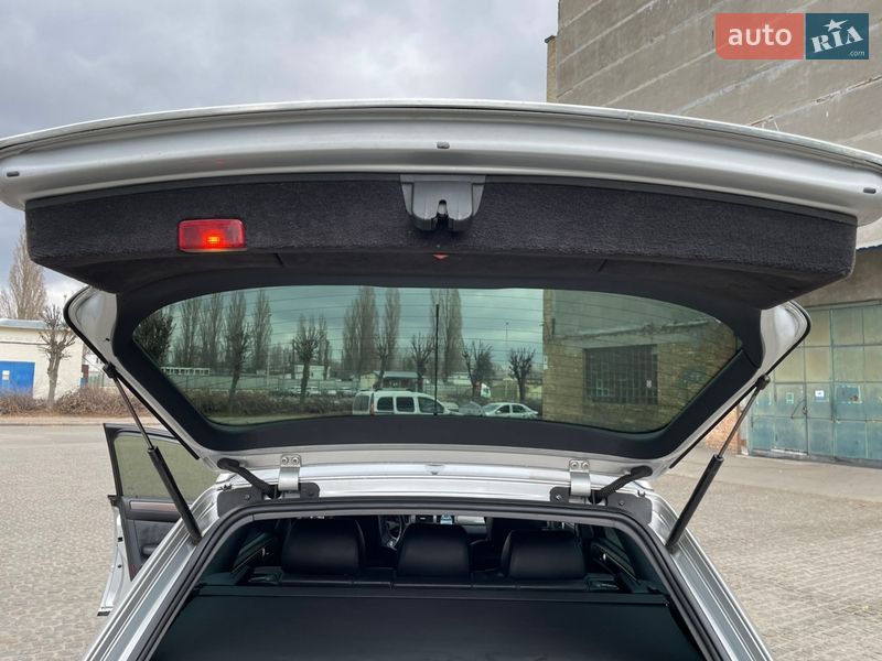 Универсал Audi A6 2000 в Киеве