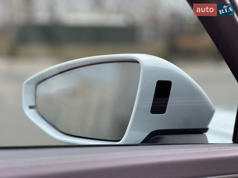 Седан Audi A6 2021 в Киеве