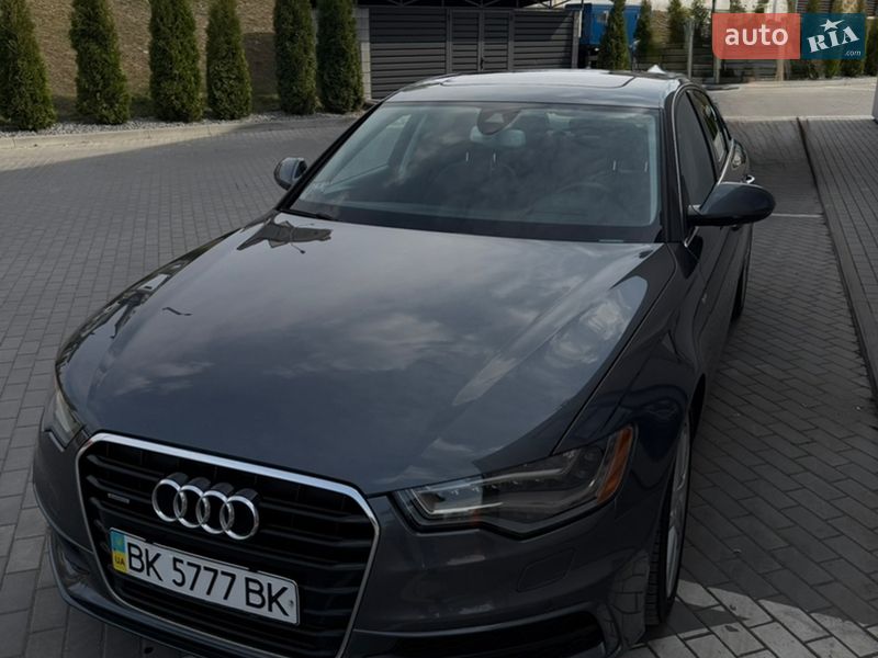 Седан Audi A6 2014 в Ровно