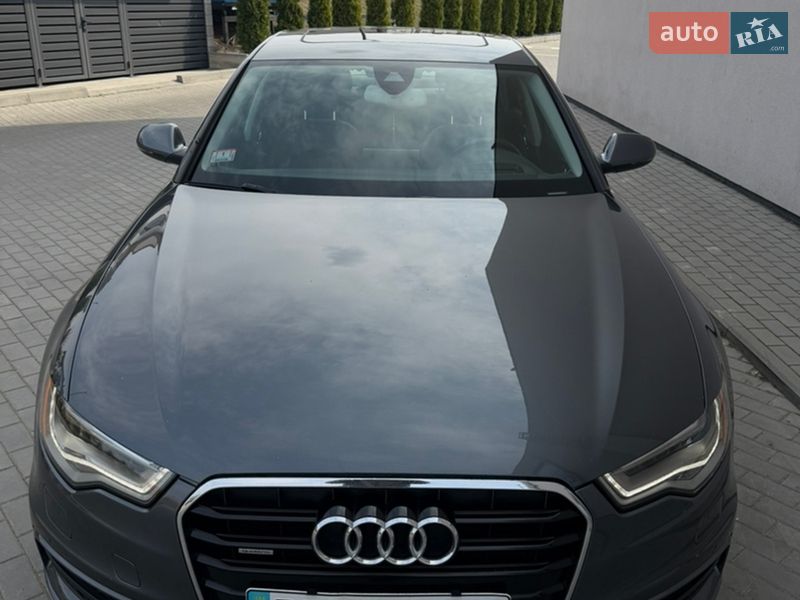 Седан Audi A6 2014 в Ровно