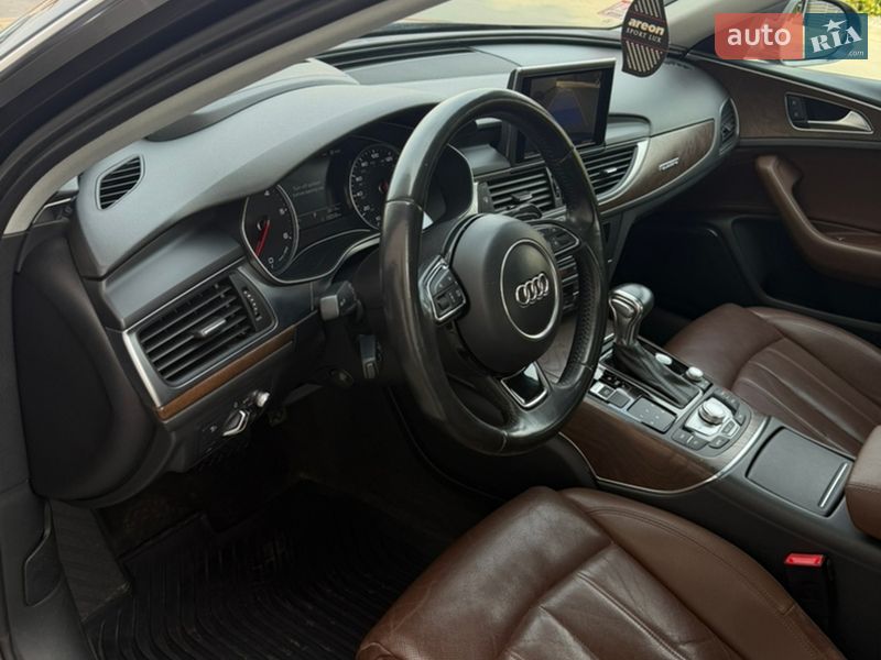 Седан Audi A6 2014 в Ровно