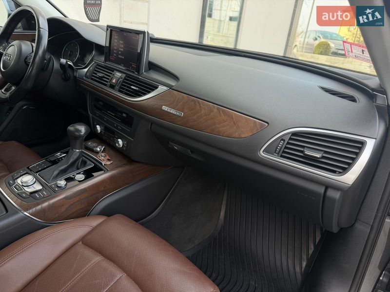 Седан Audi A6 2014 в Ровно
