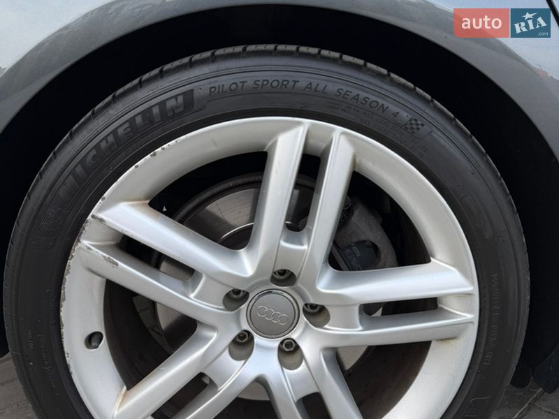 Седан Audi A6 2014 в Ровно