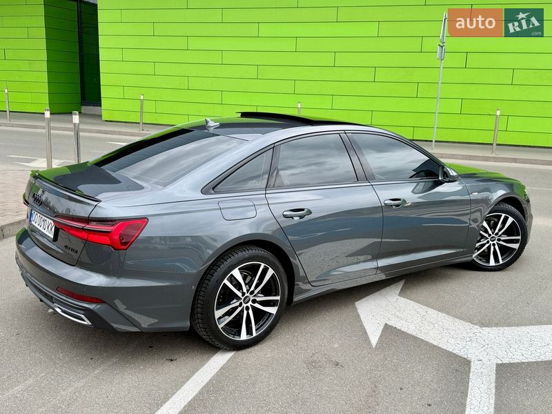 Седан Audi A6 2022 в Киеве